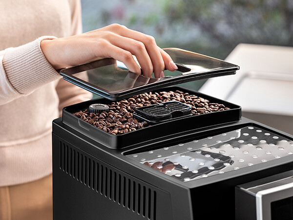 Delonghi Automatic Coffee Machine CAPPUCCINO ECAM23.460.B With INSERT MILK CONTAINER